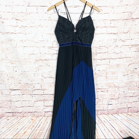 Foxiedox Nealea Pleat Chiffon Dress - Picture 4 of 11